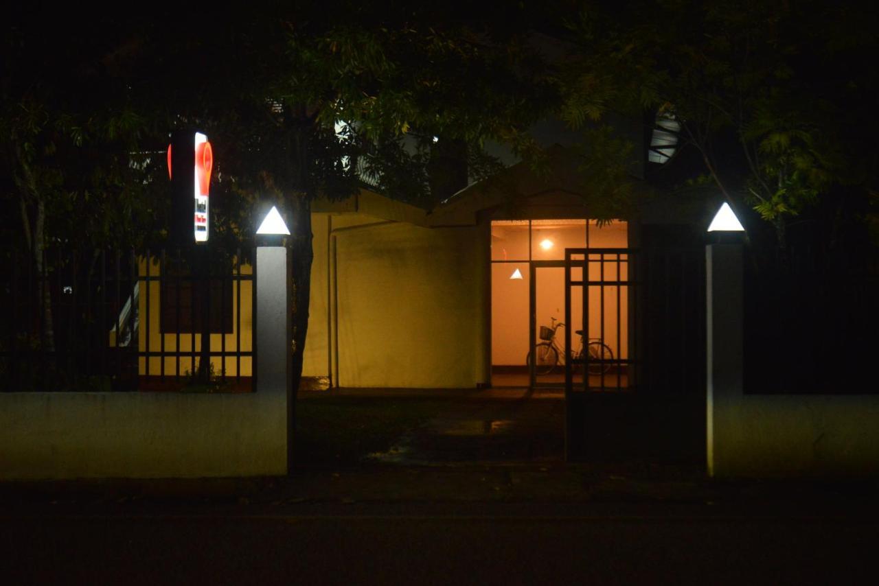 Hostel Mon Reve, 乌纳瓦图纳 外观 照片
